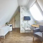 Kostnicky Dum Vendégház Tábor