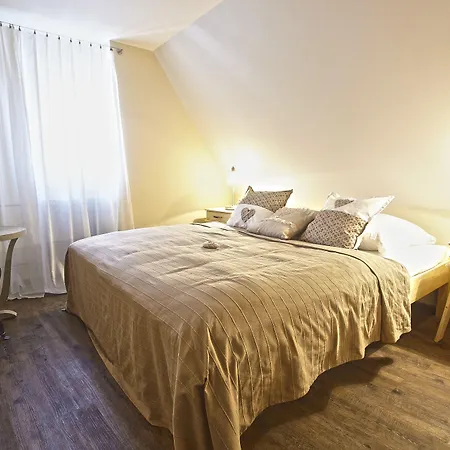 Kostnicky Dum Casa de hóspedes Tábor