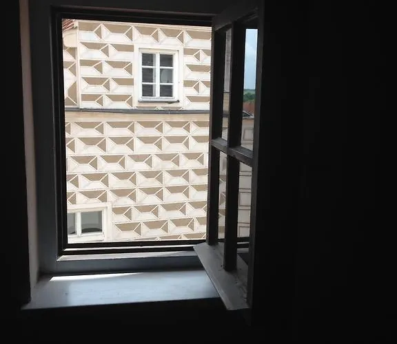 Konukevi Kostnicky Dum 3*