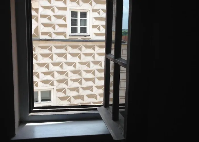 Konukevi Kostnicky Dum 3*